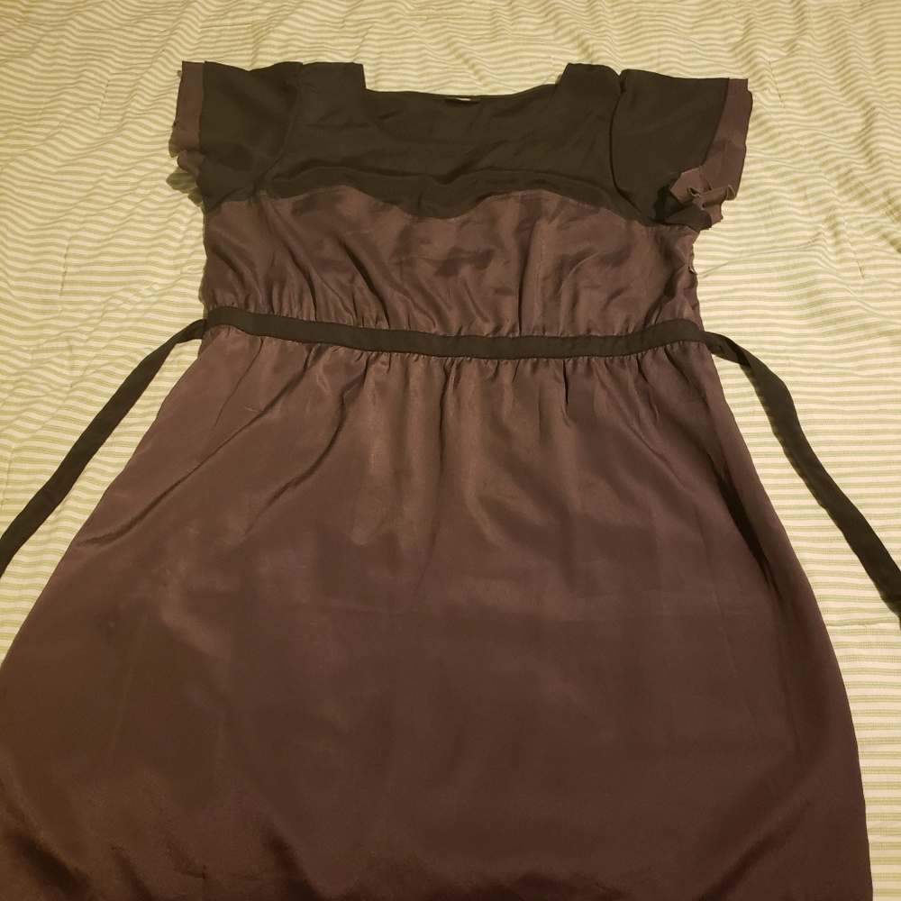 knee length dress, very flattering.